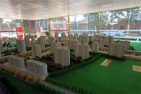锦绣华庭3室2厅1卫109m2出售带车库分期低费用